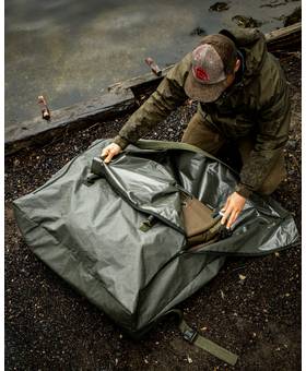 TRAKKER DOWPOUR ROLL-UP BED BAG