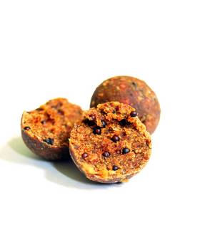 SELECT BAITS FRESH BOILIES HOT FISH + MONSTER CRAB & BLACK PEPPER 1KG