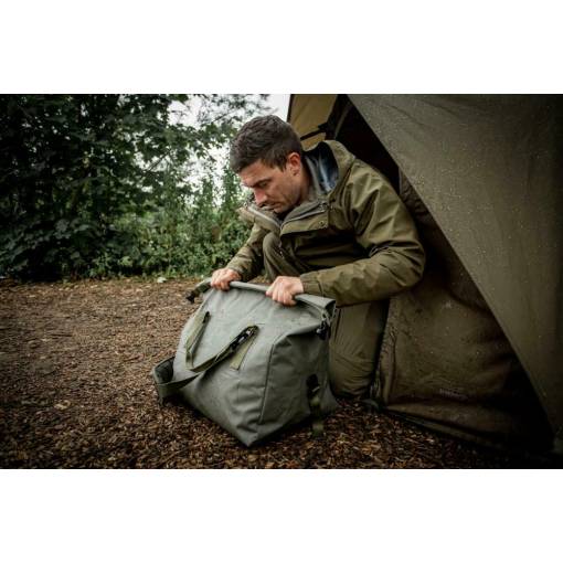 TRAKKER DOWNPOUR ROLL-UP CARRYALL