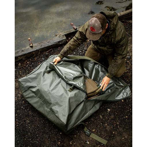 TRAKKER DOWPOUR ROLL-UP BED BAG